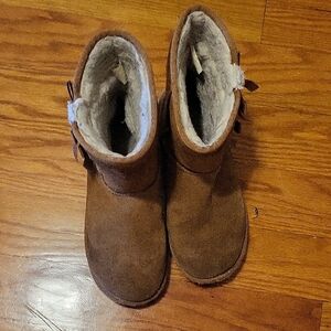 Koolaburra By UGG Tan Fur Boots. As Is